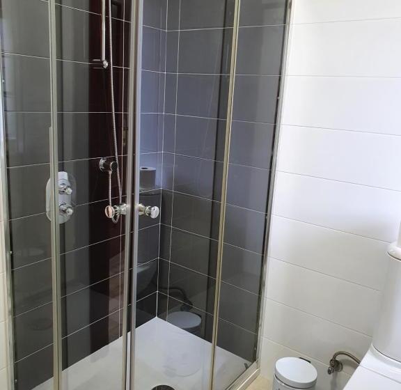 اتاق لوکس, Albergue Piedad