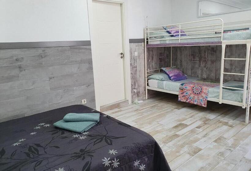 Четырехместный Номер Стандарт, Albergue Piedad