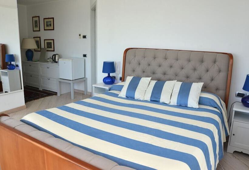 Номер Superior Вид на Море, Maison Blanche Taormina