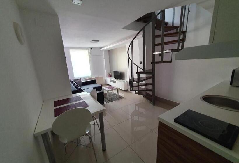 اتاق دوبلکس, Niš City Center Guest House