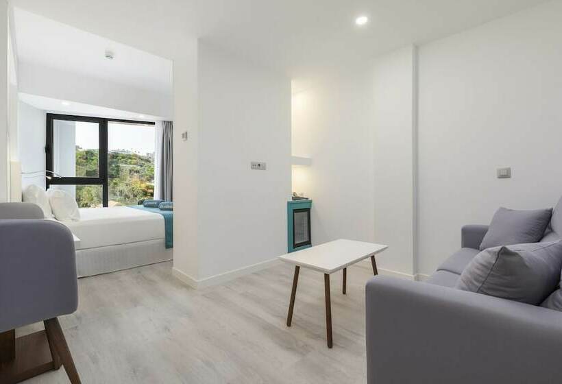 חדר משפחתי, Occidental Las Palmas