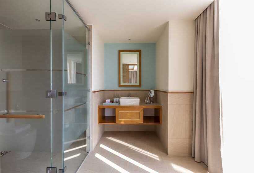 Deluxe Suite Sea View, Fusion Suites Vung Tau