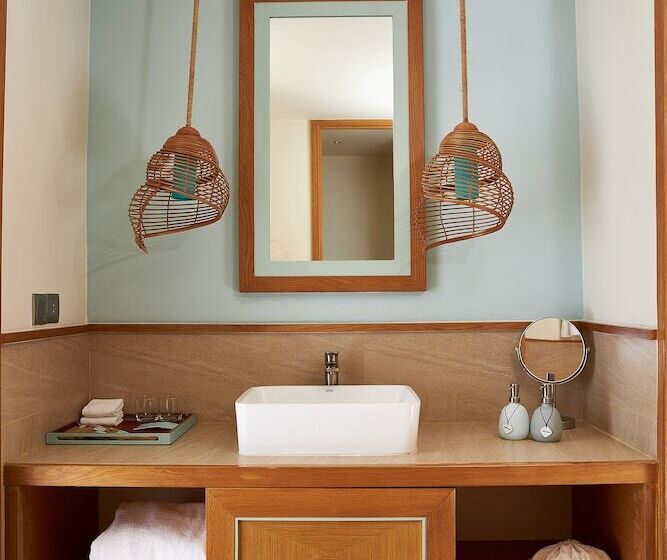 سوییت با چشمانداز دریا, Fusion Suites Vung Tau