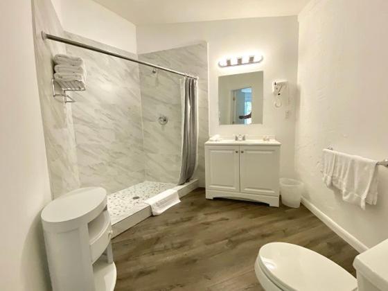 Family Junior Suite, The Sunset Cove And Rainbow Room