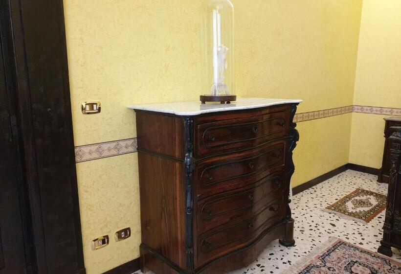 جناح مزوَّد بشرفة, B&b Da Persio