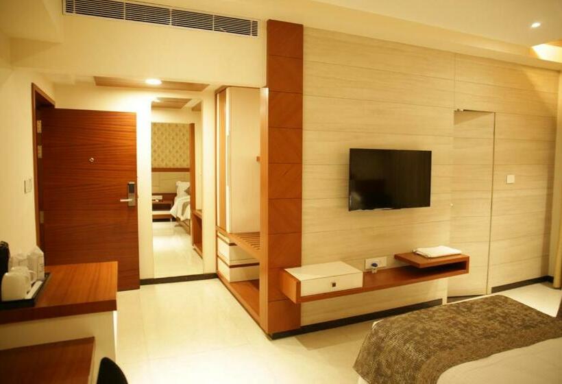 キングサイズベッドのスタンダードルーム, Robusta Inn