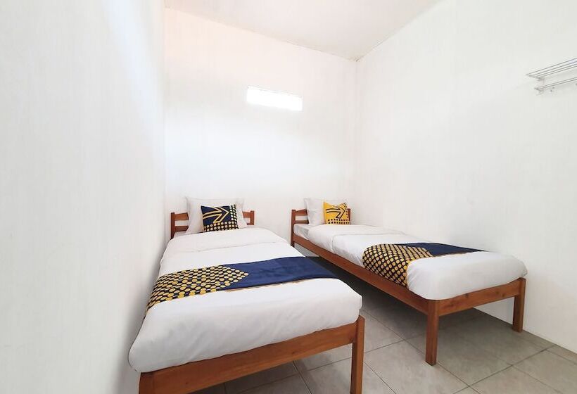 Quarto Basic, Spot On 2726 Kopo 355 Syariah