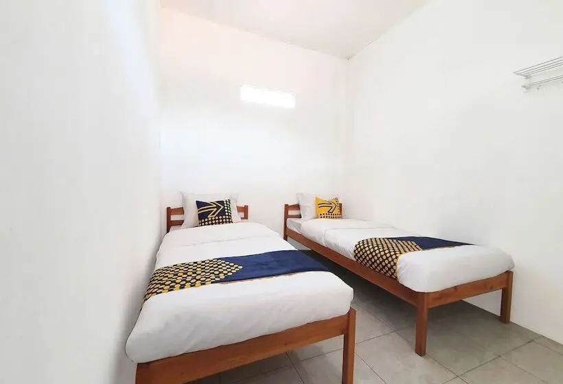 ベーシックルーム, Spot On 2726 Kopo 355 Syariah