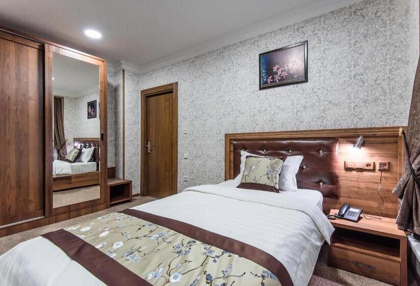 اتاق استاندارد یک نفره, Michelin