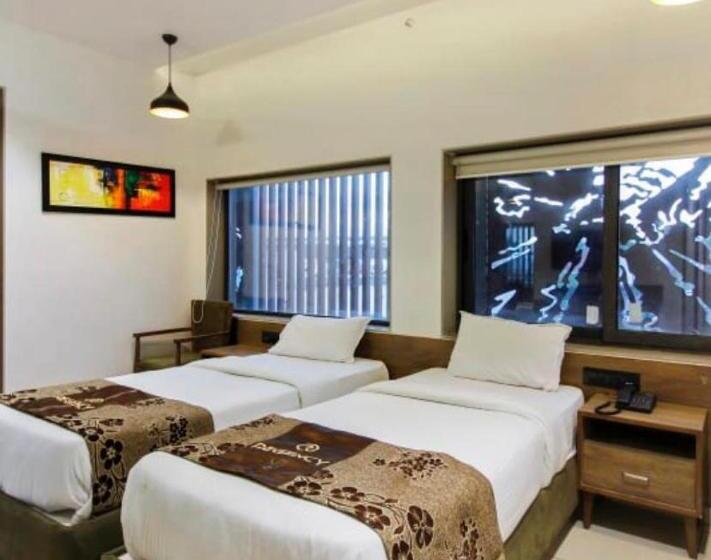 חדר סטנדרט, Regency