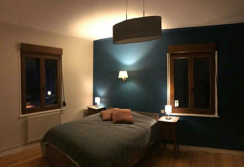 スタンダードルーム, Chambre Double Dans Auberge Alsacienne