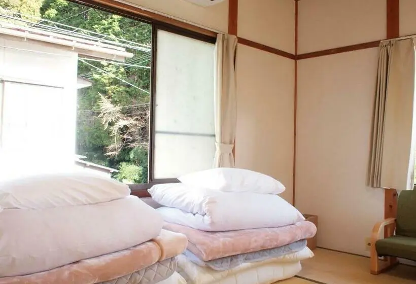 エコノミールーム, Guest House Hachi Hachi