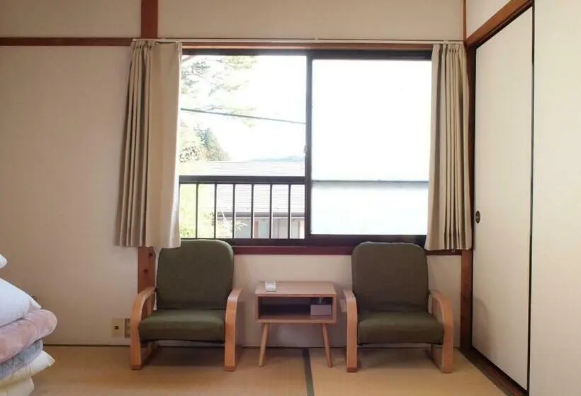 エコノミールーム, Guest House Hachi Hachi