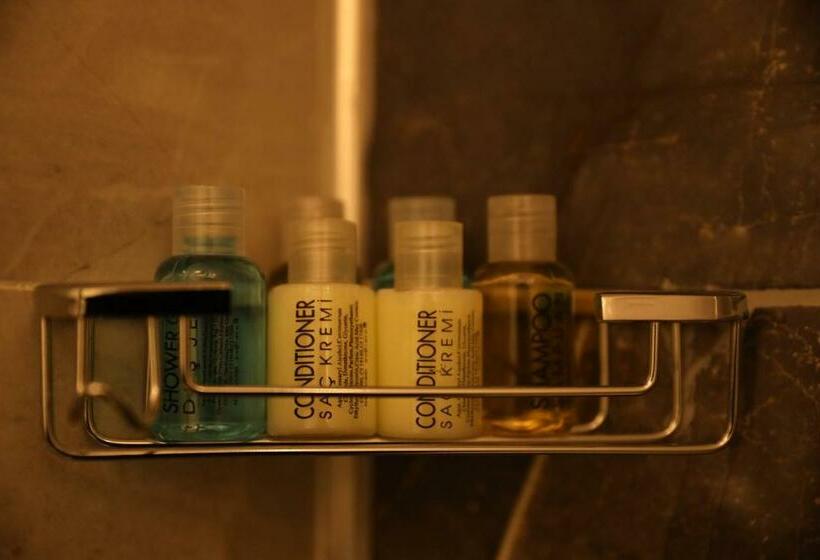 اتاق استاندارد سه نفره, Farina Hotel By Cigno