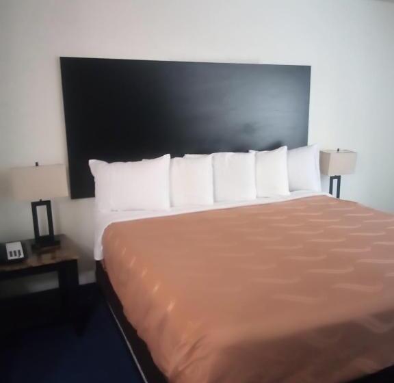 غرفة قياسية سرير كينج, Fairbridge Inn & Suites Sunnyside