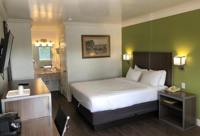 Номер Deluxe, Gilroy Inn