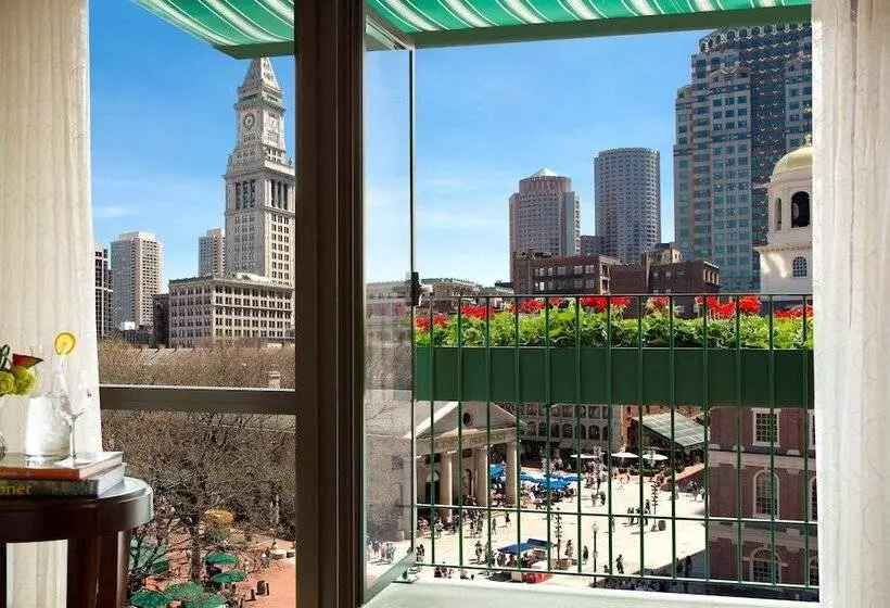 اتاق لوکس, The Bostonian Boston