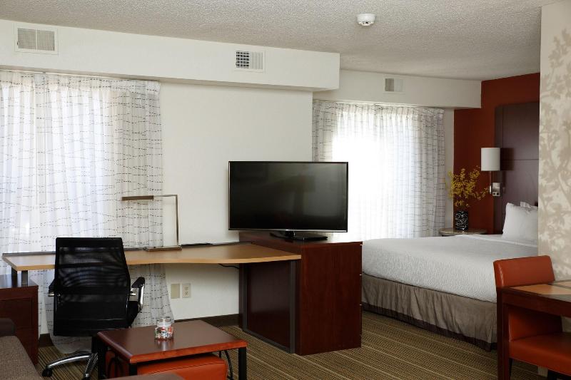 스탠다드 스튜디오 킹침대, Residence Inn Appleton