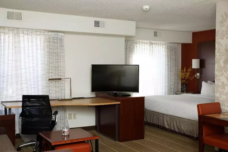 استودیو استاندارد با تخت کینگ, Residence Inn Appleton