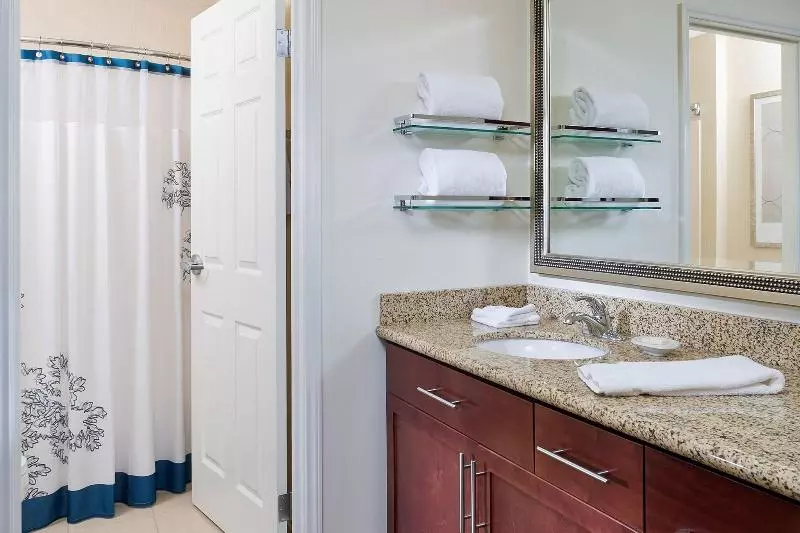سوئیت با تخت بزرگ, Residence Inn Appleton