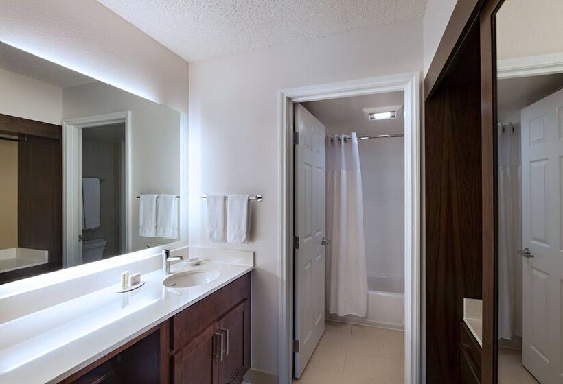 带2个卧室的套房, Residence Inn By Marriott Austin The Domain Area