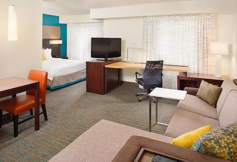 スタンダードスタジオ, Residence Inn By Marriott Detroit Livonia