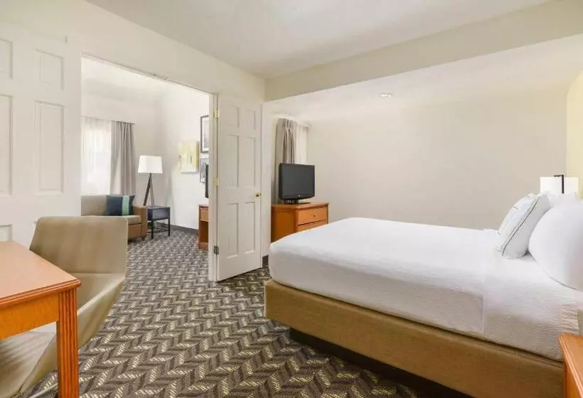 Sviitti 2 Makuuhuonetta, Residence Inn Hartford Windsor