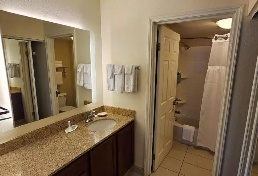 استودیوی استاندارد, Residence Inn Indianapolis Fishers