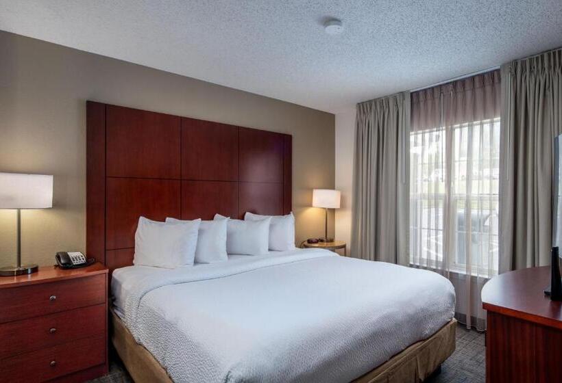 스위트, Residence Inn By Marriott Little Rock