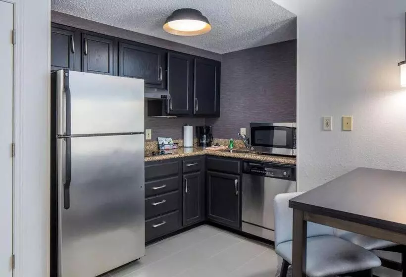 استودیو استاندارد با تخت کینگ, Residence Inn By Marriott Little Rock