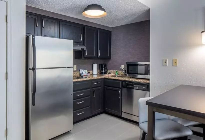 استودیوی استاندارد, Residence Inn By Marriott Little Rock
