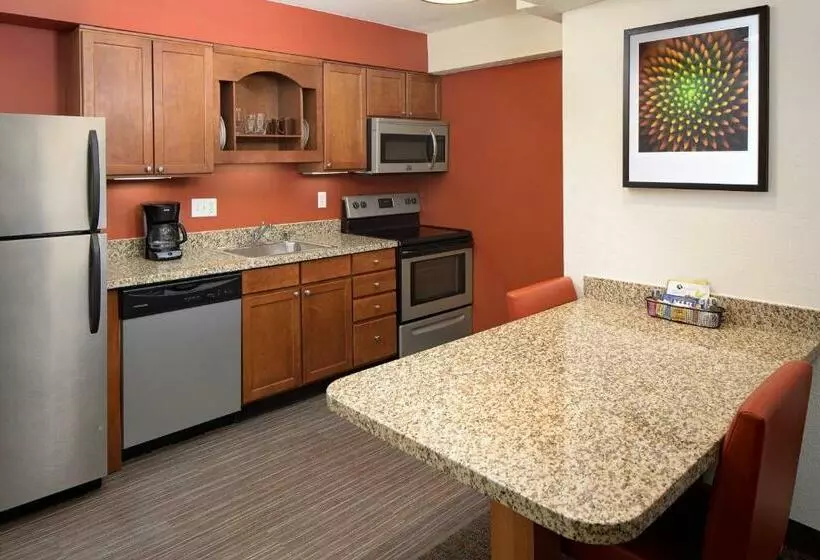 Standard-studio, Residence Inn Louisville East