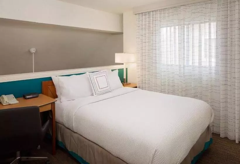 Sviitti 2 Makuuhuonetta, Residence Inn Louisville East