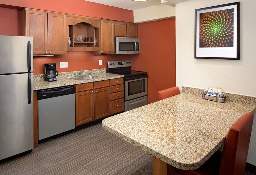 带2个卧室的套房, Residence Inn Louisville East