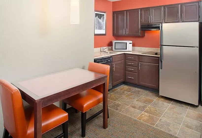 スイート, Residence Inn Richmond Northwest