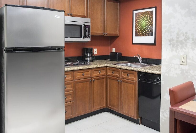 Suite, Residence Inn Rockford