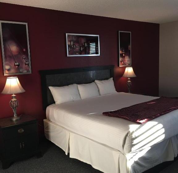 جناح عائلي, Laughlin River Lodge