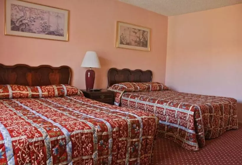 اتاق لوکس سه تخته, Royal Century Hotel At Lax
