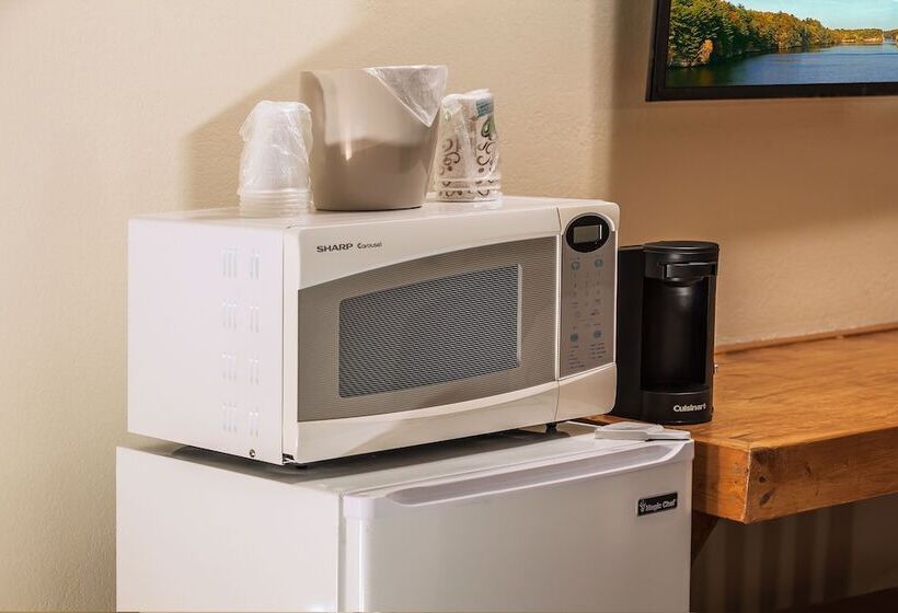 חדר סטנדרט נוף לנהר, The Vue Boutique Hotel & Boathouse