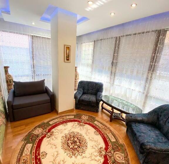 اتاق استاندارد, петрос Family