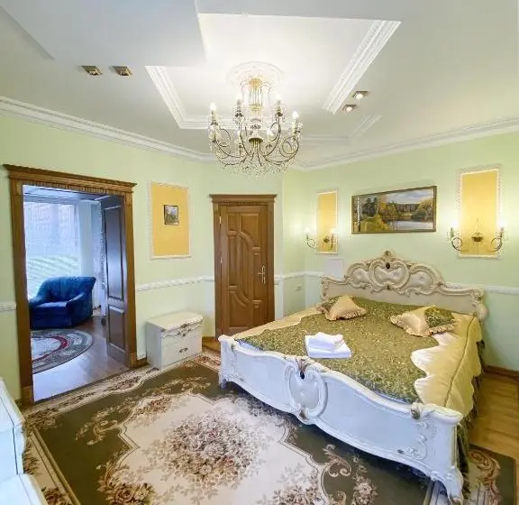 Standard-huone, петрос Family