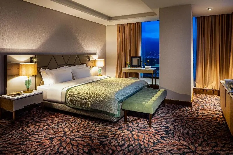 Executive Suite, Grand Hotel Millennium Sofia