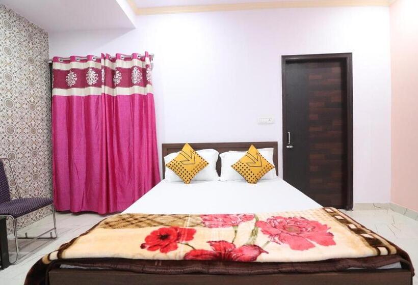 标准单人间, Red Rose