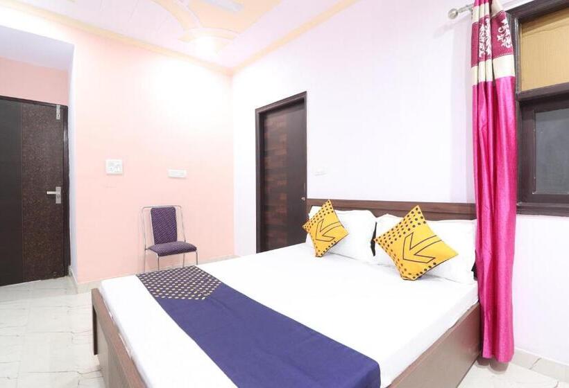 带阳台的标准单人间, Red Rose