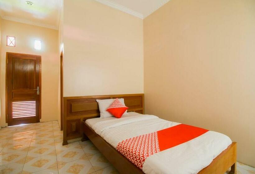 Standart Tek Kişilik Oda, Oyo 1667 Edotel Smkn 1 Pacet