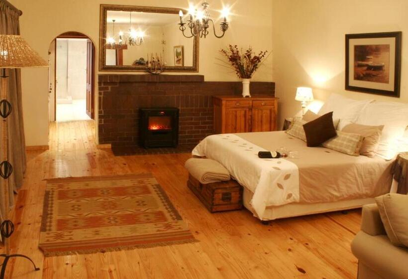 جناح, Sacred Mountain Lodge