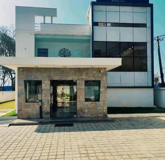 غرفة ديلوكس, Airport City