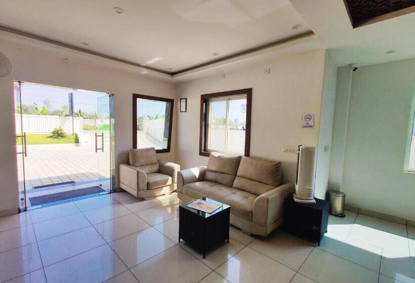 豪华房间, Airport City