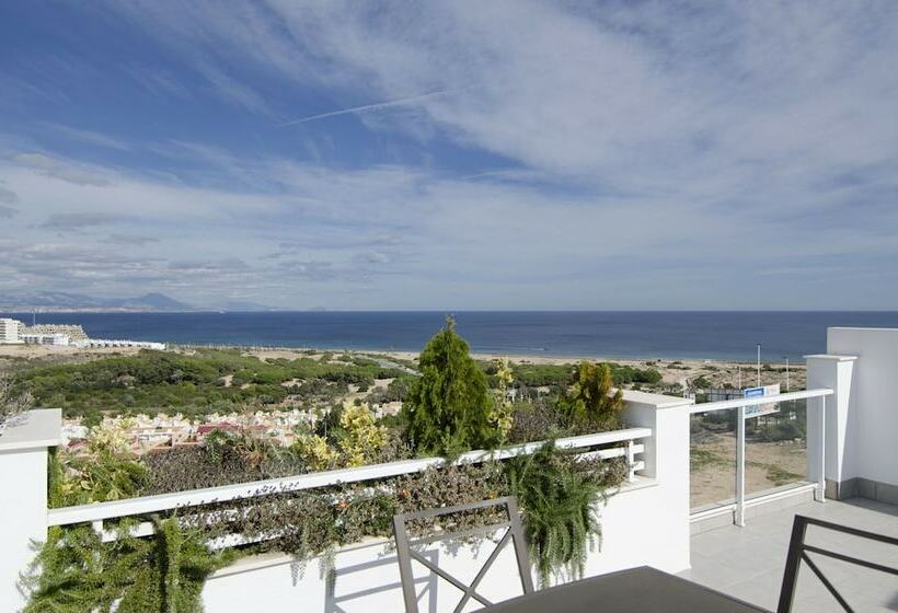 Апартаменты 2 Спальни Вид на Море, Novabeach Apartments Marholidays