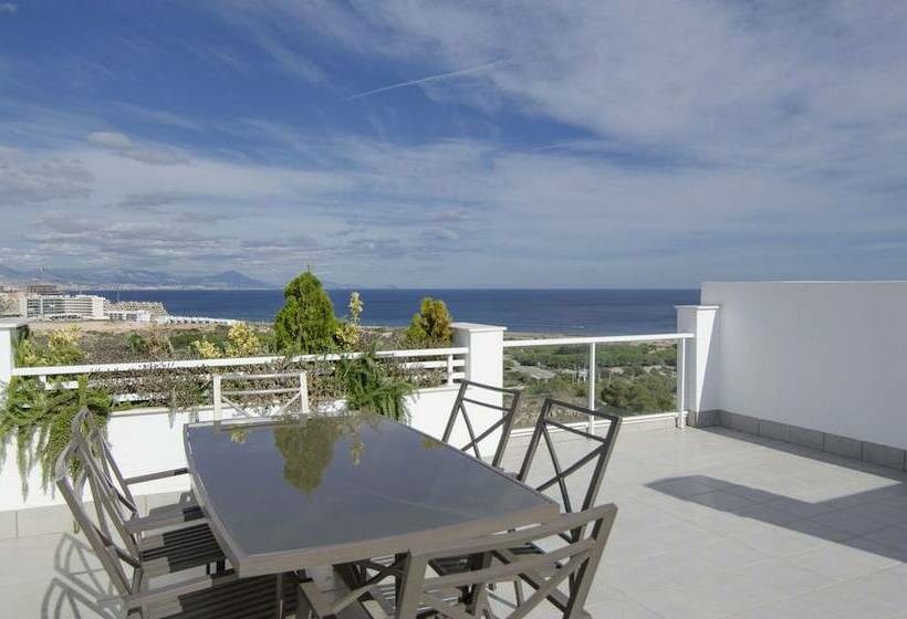 Апартаменты 2 Спальни Вид на Море, Novabeach Apartments Marholidays